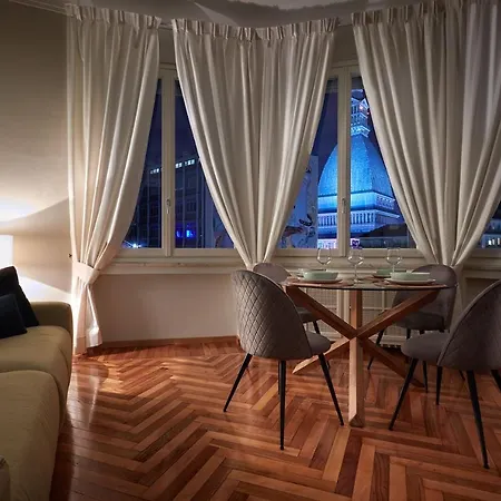 Esclusivo 100mq Vista Mole Apartment *